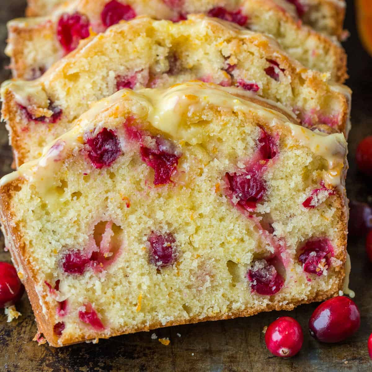 Holiday Cranberry Orange Bread: Stays Moist, Perfect for Gifting